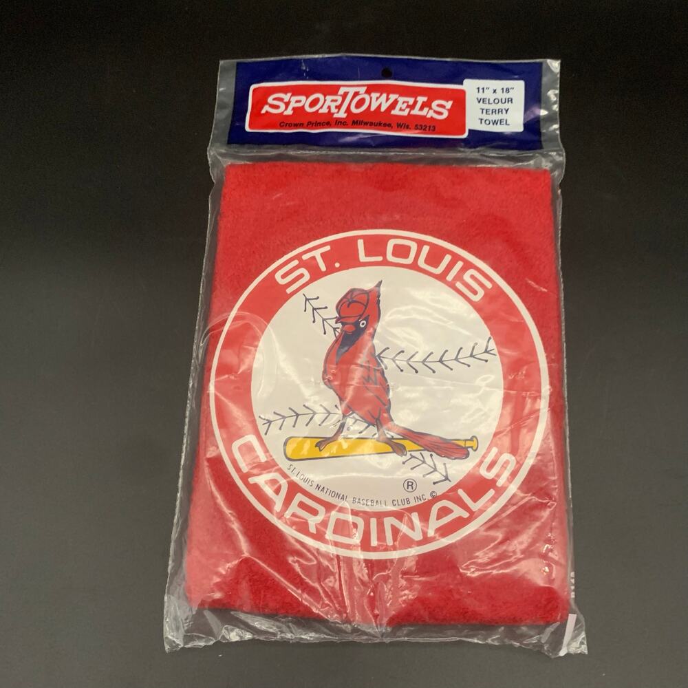 NEW Vintage SporTowels St. Louis Cardinals 11” x 18” Velour Terry Rally Towel
